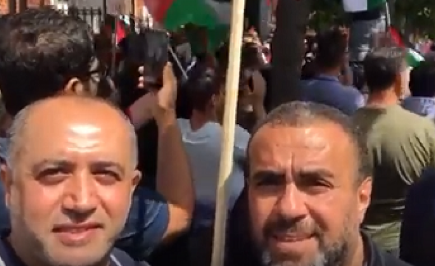 بالفيديو.. اعتصام احتجاجاً على قرار وزير العمل اللبناني في لندن