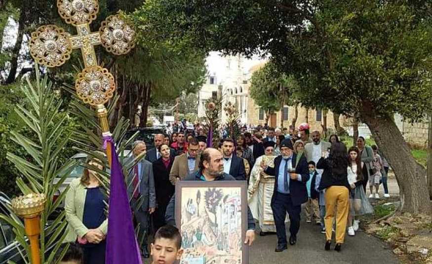 كنائس البترون الارثوذكسية احتفلت بأحد الشعانين