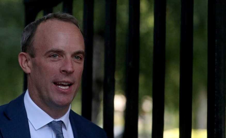 وزير الخارجية البريطاني يتهم إيران بانتهاك القانون الدولي
