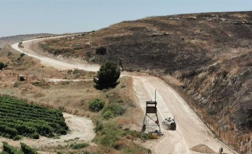دورية إسرائيلية بمحاذاة السياج التقني مقابل سهل مرجعيون