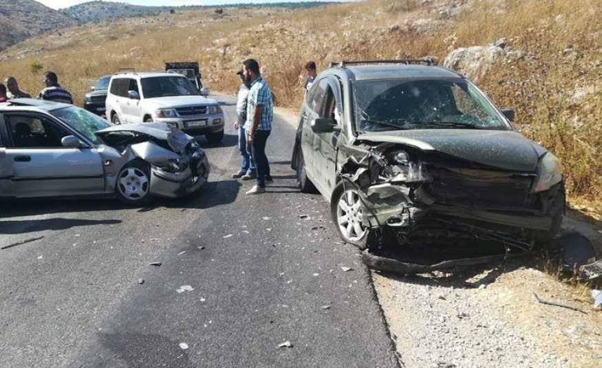 جرحى بحادث سير على طريق دير الزهراني حومين الفوقا