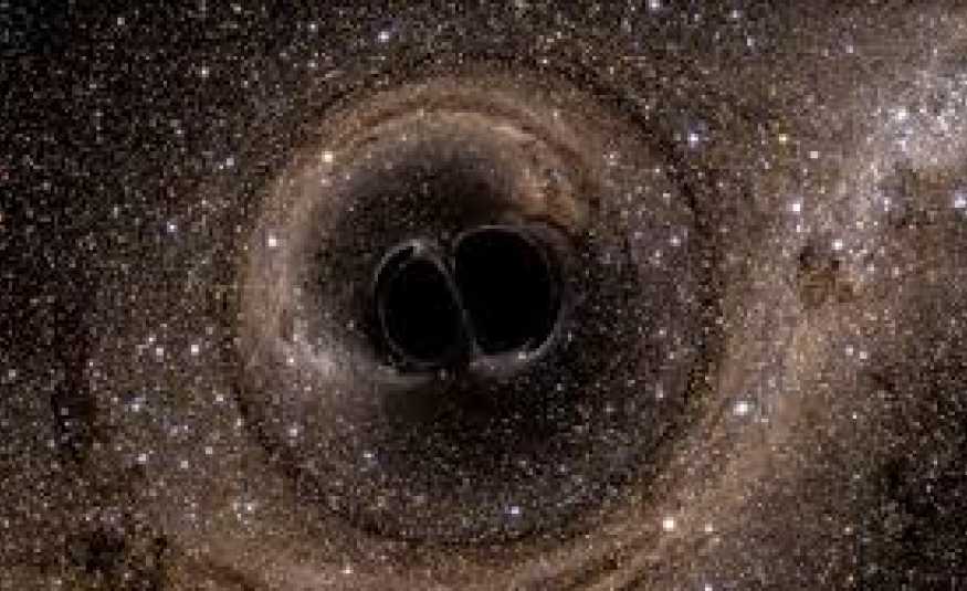  الثقب الأسود العملاق يزداد 