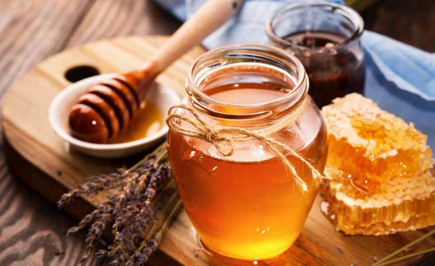 ما هي كمية العسل التي يمكن تناولها في اليوم؟