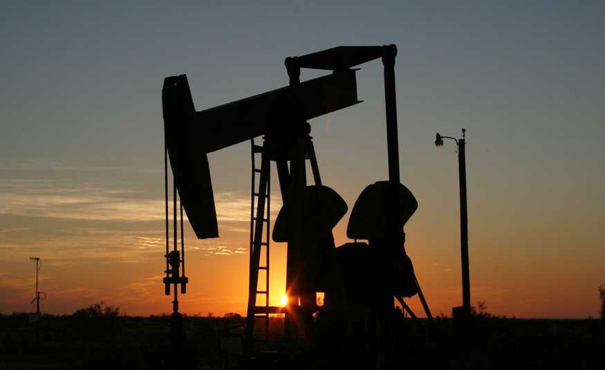 تراجع أسعار النفط بفعل مخاوف الحرب التجارية 
